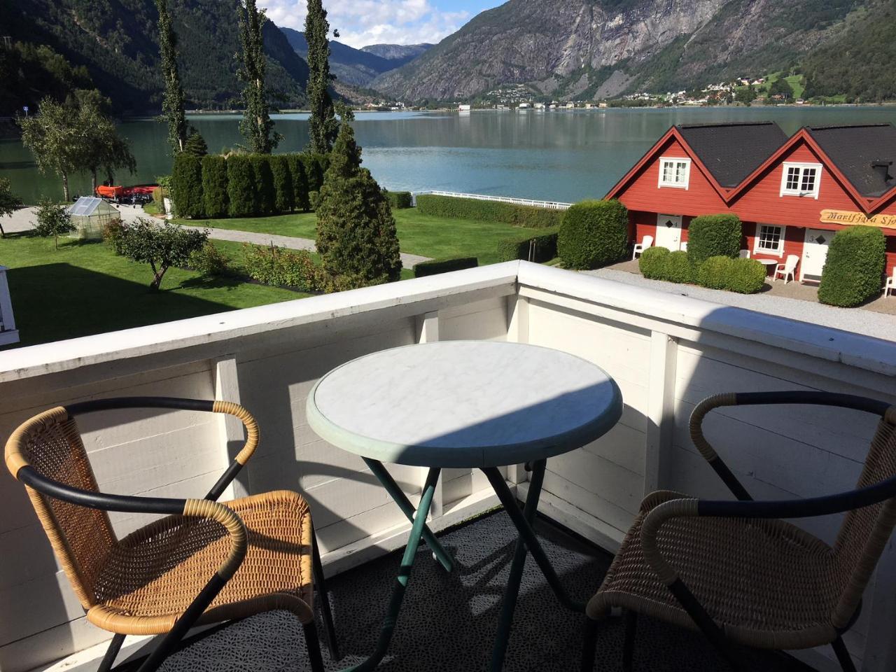 Marifjora Sjobuer Villa Exterior photo